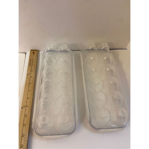 Lock & Lock 2 egg containers lot - Picture 2 of 2